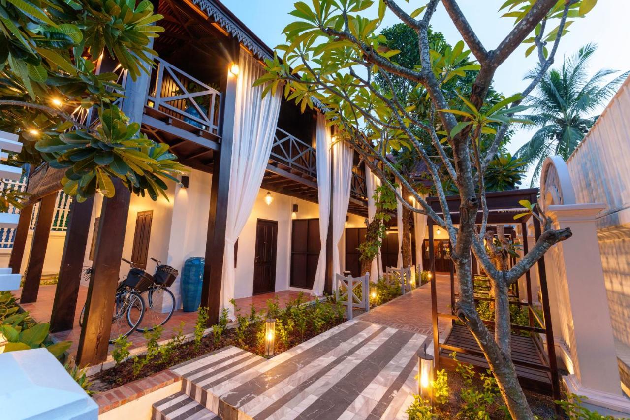 V Maison Boutique Hotel Luang Prabang Exterior photo